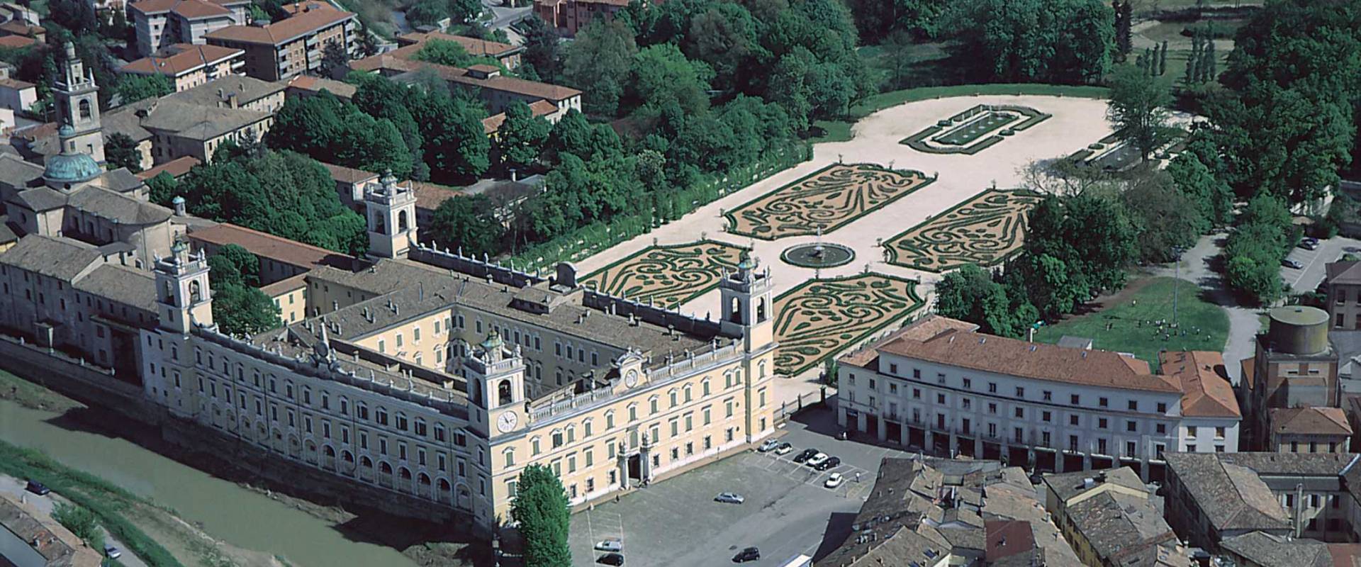 Reggia di Colorno - vista aerea foto di Provincia di Parma